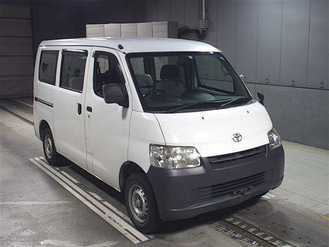 2414 Toyota Town ace van S412M 2016 г. (JU Gifu)